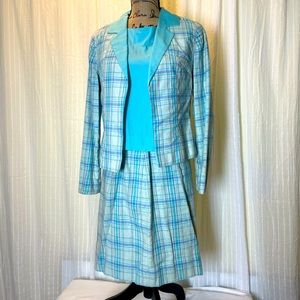 Vintage 1960’s handmade suit set in great used condition. Aqua blouse and plaid